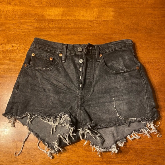 Levi’s 501 shorts - Picture 3 of 5